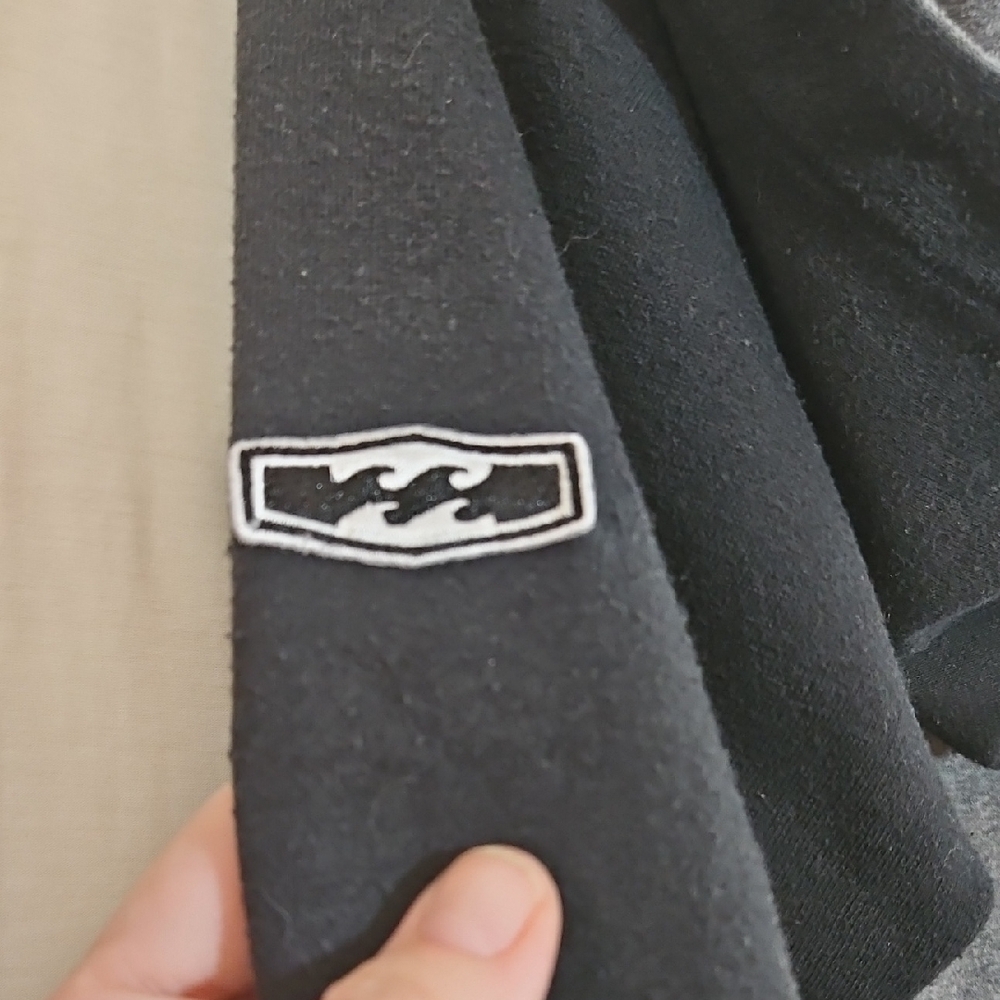 Billabong Charcoal and Black Zip-Up Hoodie - Picture 7 of 11